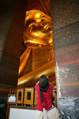Reclining Golden Buddha at Wat Pho