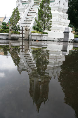Reflections of Wat Pho
