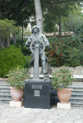 Prince Albert Statue in Jardins Saint-Martin